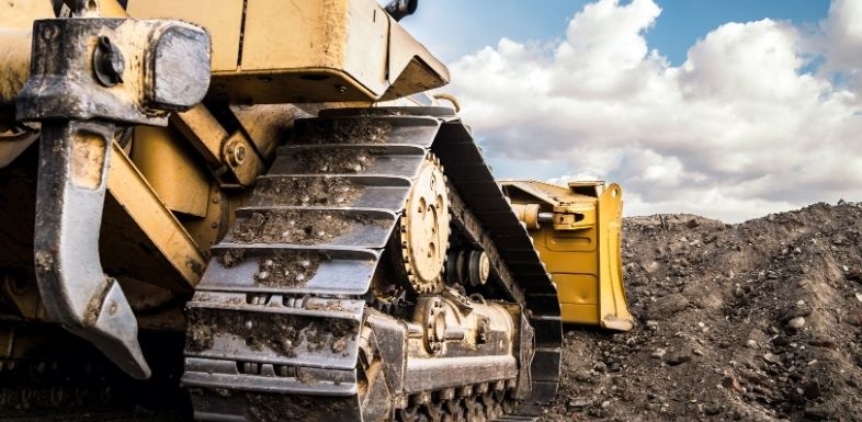 What Really Determines How Long Heavy Equipment Lasts